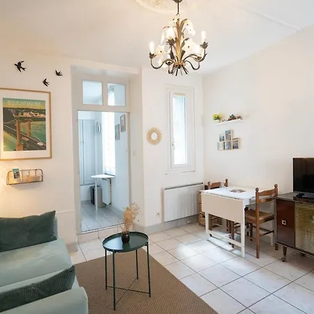 Helmer Ding Apartment Angers